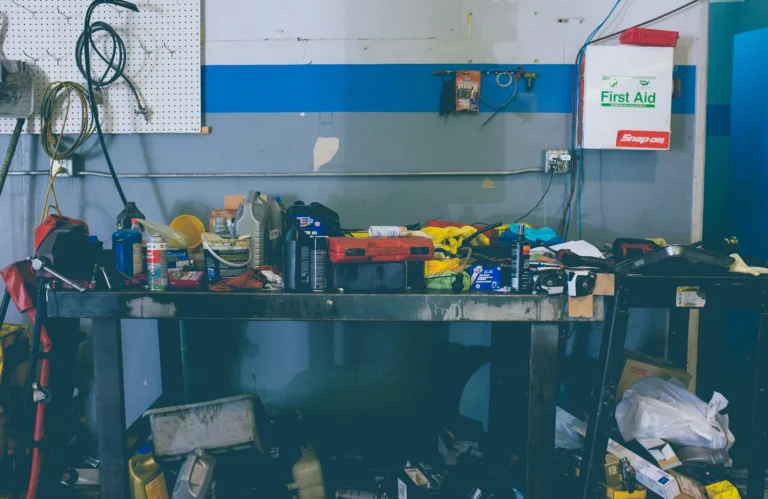 Hoarding cleanout service in Silverdale WA — compassionate and discreet