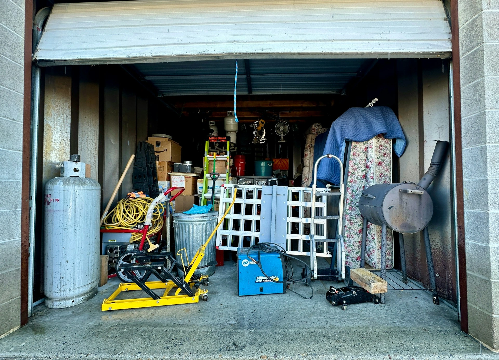 Junk removal truck loaded with items from a Silverdale WA property